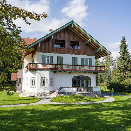 Villa Kaiser Auerbach  ภายนอก รูปภาพ